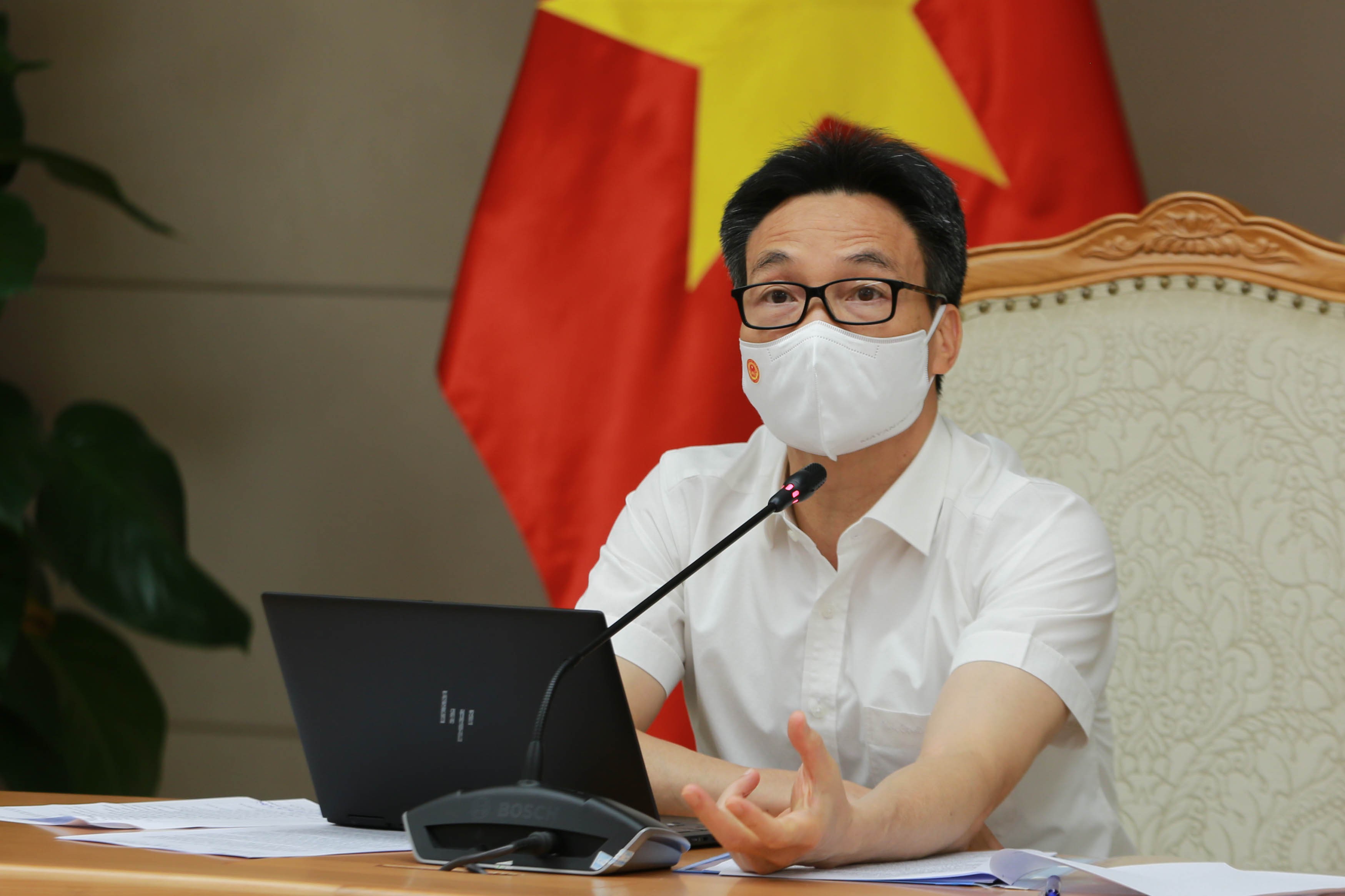 Sớm chủ động nguồn vaccine, thuốc men, trang thiết bị điều trị COVID-19 ảnh 1 Sớm chủ động nguồn vaccine, thuốc men, trang thiết bị điều trị COVID-19 ảnh 1