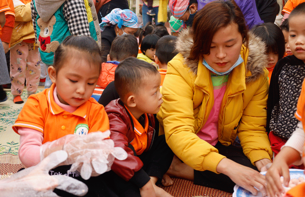 Bát Xát: Sôi nổi “Ngày hội văn hóa ẩm thực” ảnh 3 Bát Xát: Sôi nổi “Ngày hội văn hóa ẩm thực” ảnh 3