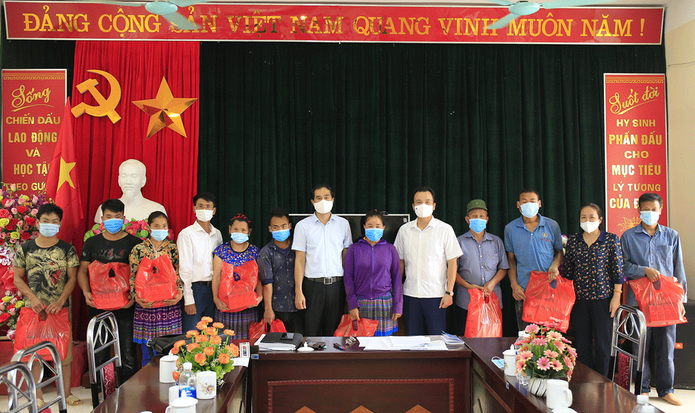 Bài 1: Người đứng đầu cấp tỉnh nhận việc khó ảnh 2 Bài 1: Người đứng đầu cấp tỉnh nhận việc khó ảnh 2