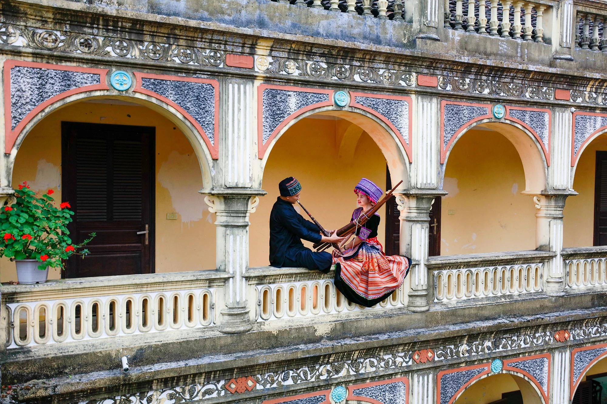 Ngôi dinh thự trăm tuổi ảnh 3