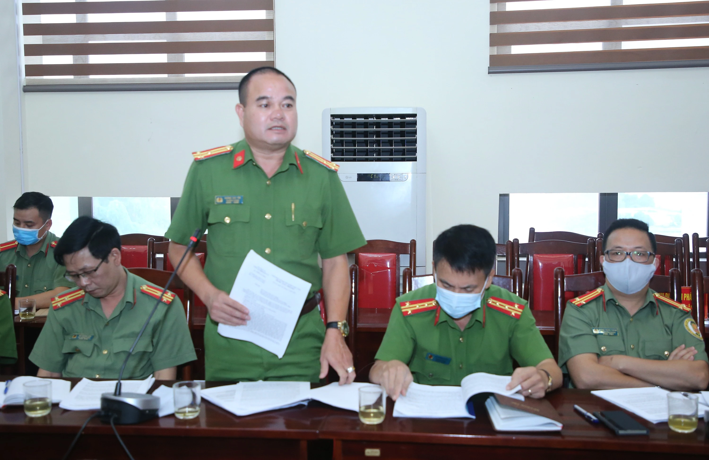 Trưởng phòng Cảnh sát Cơ động, Công an tỉnh kiến nghị cần bổ sung một số nhiệm vụ, quyền hạn của cảnh sát cơ động để đảm bảo phù hợp với các quy định của Hiến pháp năm 2013.