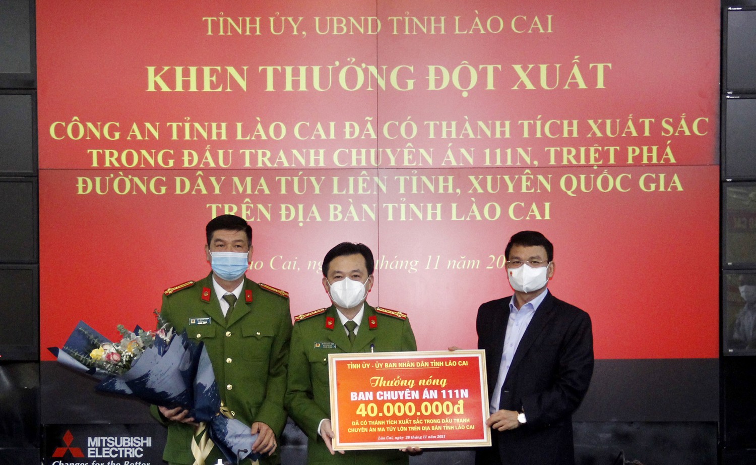 Công an tỉnh bắt 3 đối tượng, thu giữ 40 bánh heroin trong đường dây buôn bán ma túy xuyên quốc gia ảnh 5