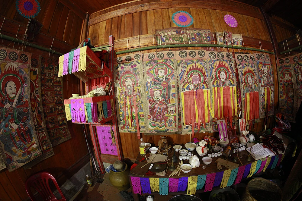 Độc đáo nghi lễ cấp sắc của người Dao đỏ ảnh 1