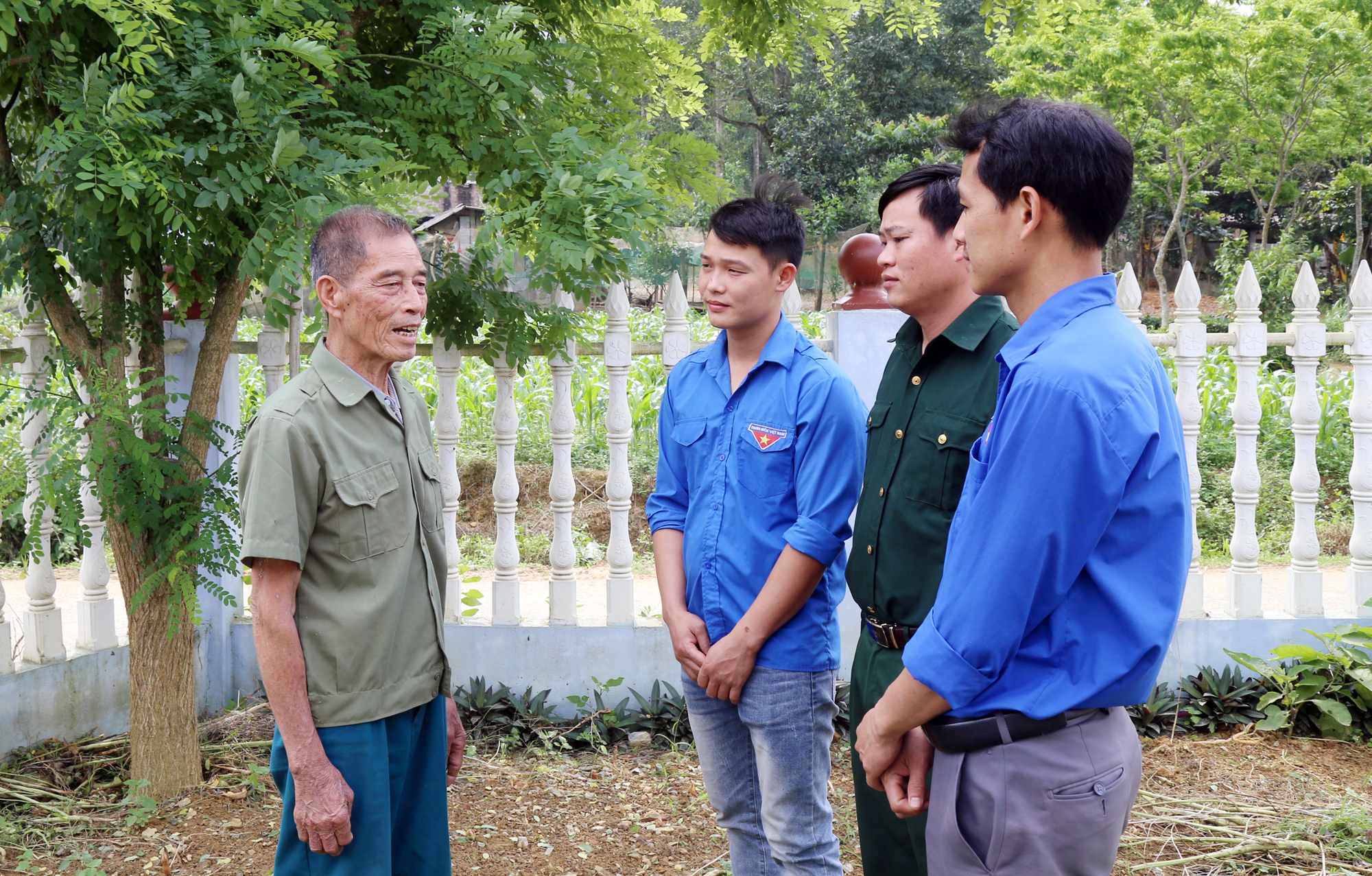 Những chuyến xe huyền thoại chở "Ký ức ngày xanh" ảnh 1