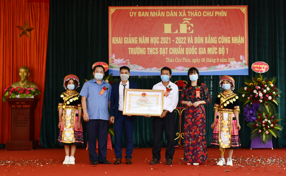 Lào Cai: Gần 228 nghìn học sinh dự Lễ khai giảng năm học mới ảnh 57 Lào Cai: Gần 228 nghìn học sinh dự Lễ khai giảng năm học mới ảnh 57