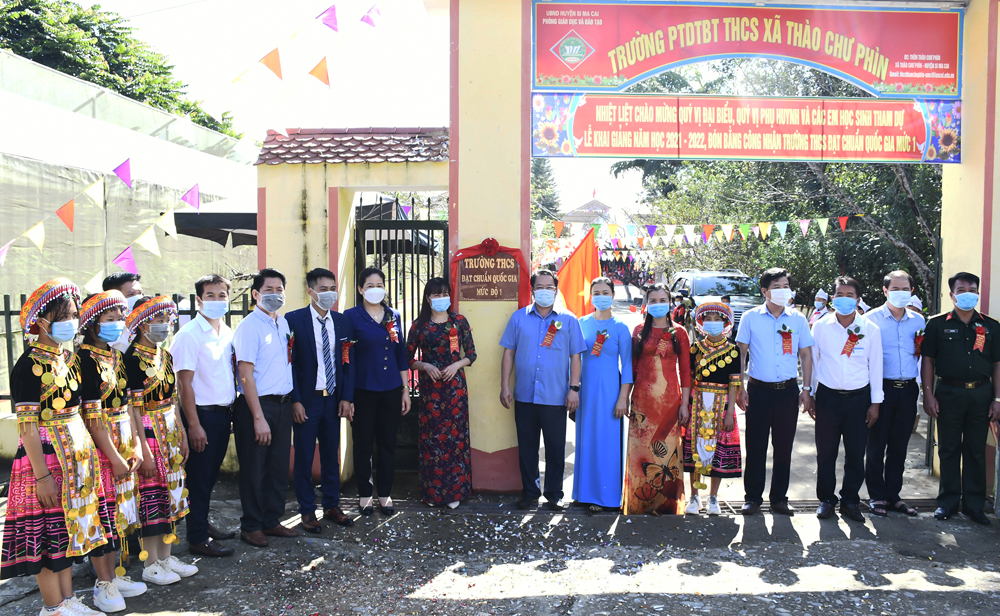 Lào Cai: Gần 228 nghìn học sinh dự Lễ khai giảng năm học mới ảnh 59 Lào Cai: Gần 228 nghìn học sinh dự Lễ khai giảng năm học mới ảnh 59