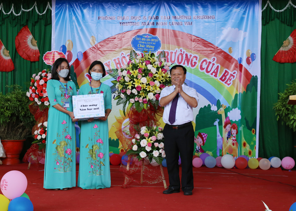 Lào Cai: Gần 228 nghìn học sinh dự Lễ khai giảng năm học mới ảnh 25