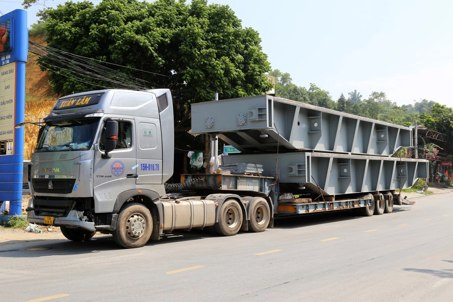 Xử phạt hơn 140 triệu đồng đối với 8 phương tiện vi phạm quá tải trọng ảnh 1