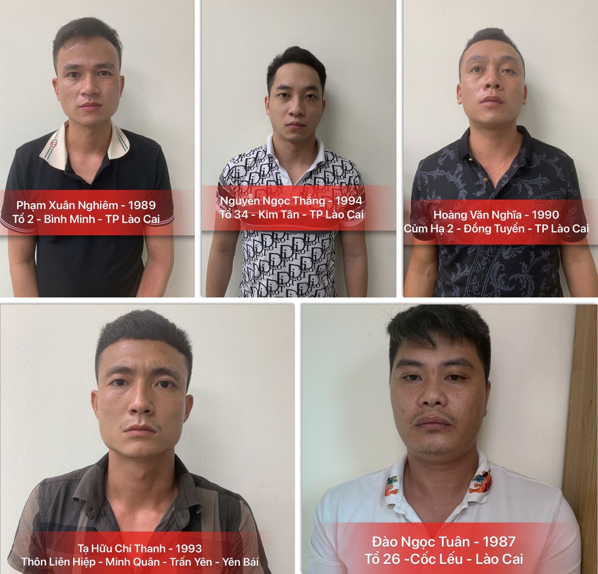 Các đối tượng bị tạm giữ tại cơ quan công an.