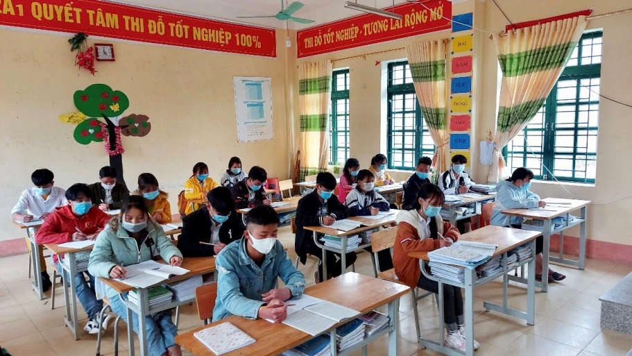 Công tác phòng, chống dịch Covid-19 tại các trường học được thực hiện nghiêm.