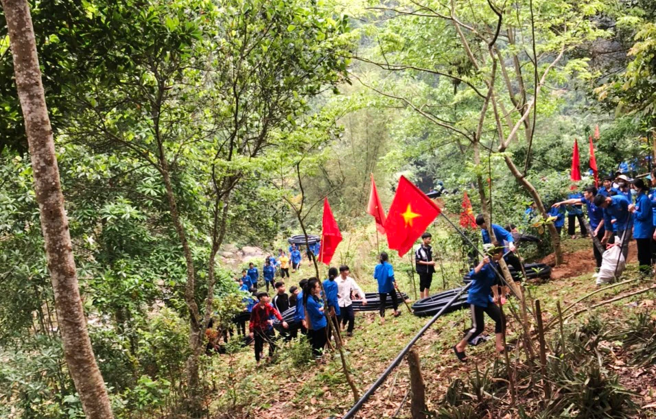 Sôi nổi các hoạt động chào mừng 90 năm Ngày thành lập Đoàn TNCS Hồ Chí Minh ảnh 8