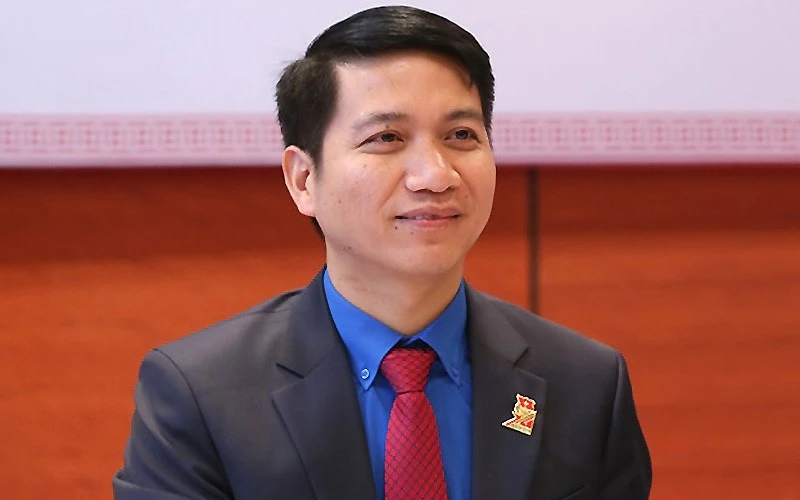 Đồng chí Nguyễn Ngọc Lương, Bí thư Trung ương Đoàn Thanh niên Cộng sản Hồ Chí Minh, Chủ tịch Hội Liên hiệp Thanh niên Việt Nam, Chủ tịch Hội đồng Đội Trung ương. Đồng chí Nguyễn Ngọc Lương, Bí thư Trung ương Đoàn Thanh niên Cộng sản Hồ Chí Minh, Chủ tịch Hội Liên hiệp Thanh niên Việt Nam, Chủ tịch Hội đồng Đội Trung ương.