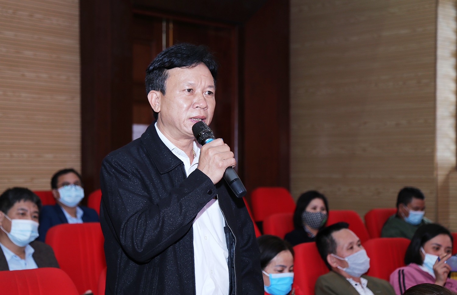 Đồng chí Trần Cẩm Tú, Ủy viên Bộ Chính trị, Bí thư Trung ương Đảng, Chủ nhiệm Ủy ban Kiểm tra Trung ương tiếp xúc cử tri huyện Bảo Thắng ảnh 4