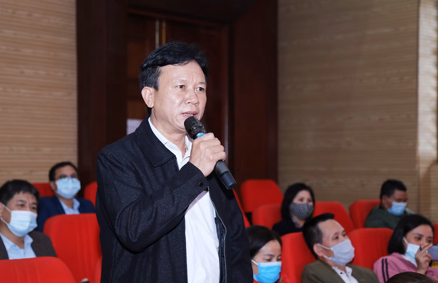 Đồng chí Trần Cẩm Tú, Ủy viên Bộ Chính trị, Bí thư Trung ương Đảng, Chủ nhiệm Ủy ban Kiểm tra Trung ương tiếp xúc cử tri huyện Bảo Thắng ảnh 4