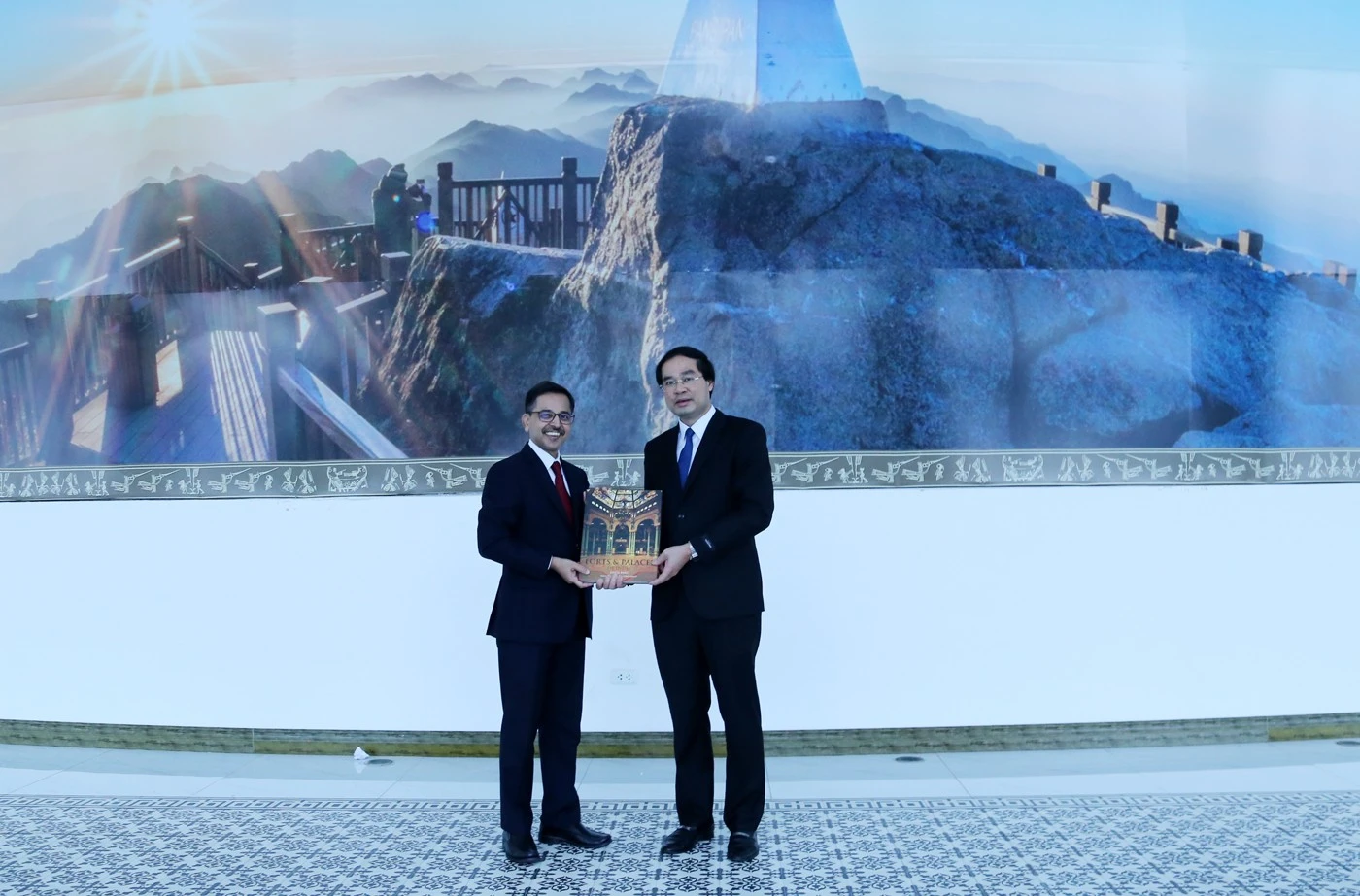 Đại sứ quán Ấn Độ tại Việt Nam mong muốn được phối hợp tổ chức Ngày quốc tế Yoga trên đỉnh Fansipan ảnh 5