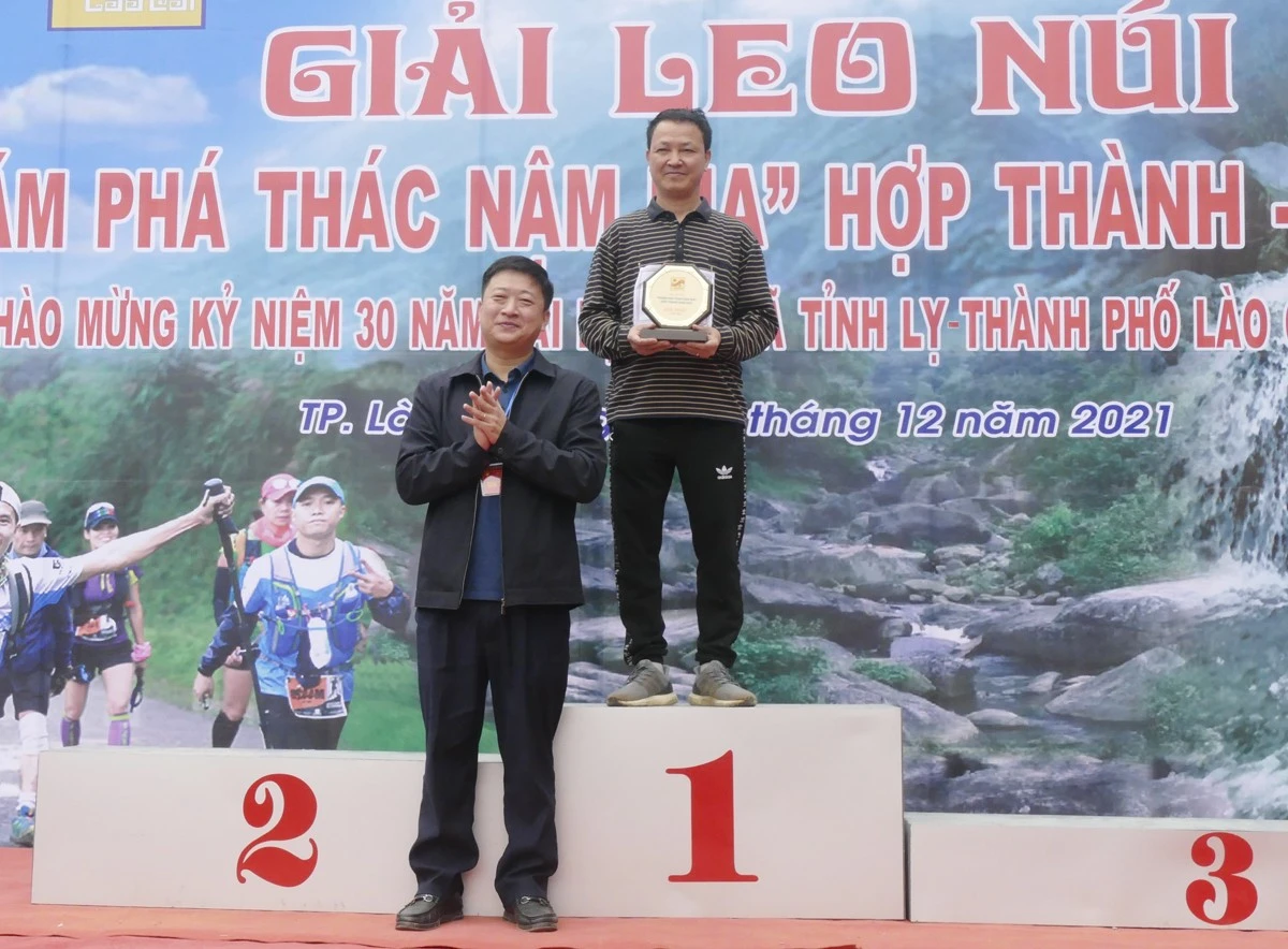 Thành phố Lào Cai tổ chức thành công Giải leo núi “Khám phá thác Nậm Rịa” Hợp Thành năm 2021 ảnh 6