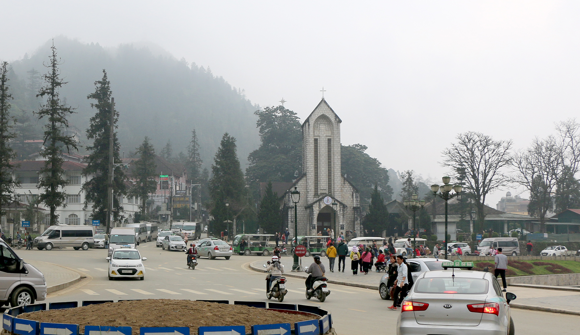 Du khách đến Sa Pa có đấu hiệu đông trở lại