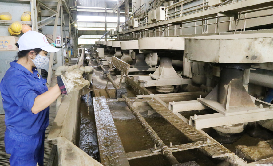 Tết Độc lập không nghỉ trên công trường, nhà máy, đơn vị ảnh 14