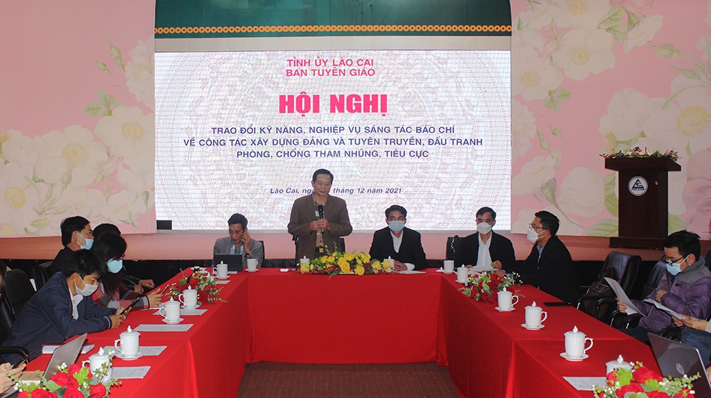 Trao đổi kỹ năng, nghiệp vụ sáng tạo tác phẩm báo chí về công tác xây dựng Đảng ảnh 1 Trao đổi kỹ năng, nghiệp vụ sáng tạo tác phẩm báo chí về công tác xây dựng Đảng ảnh 1