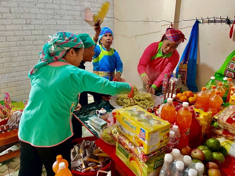 Độc đáo nghi lễ Then cốm của người Giáy xã Quang Kim ảnh 8