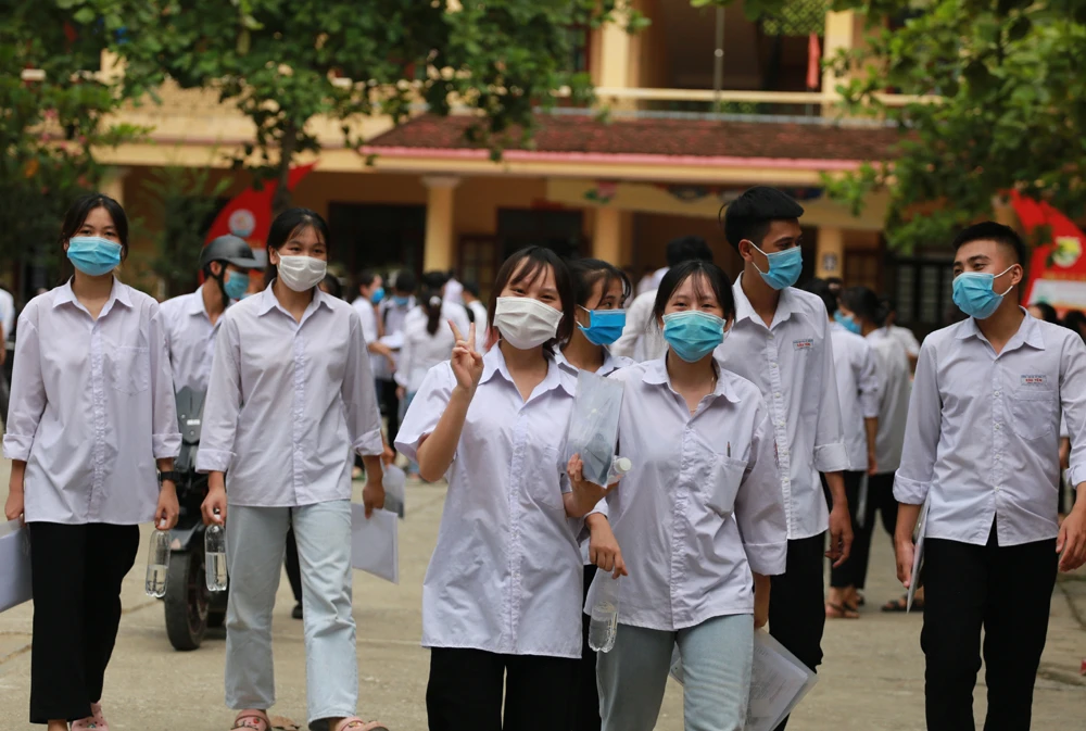 Toàn tỉnh có 25 thí sinh vắng mặt thi môn Toán ảnh 2