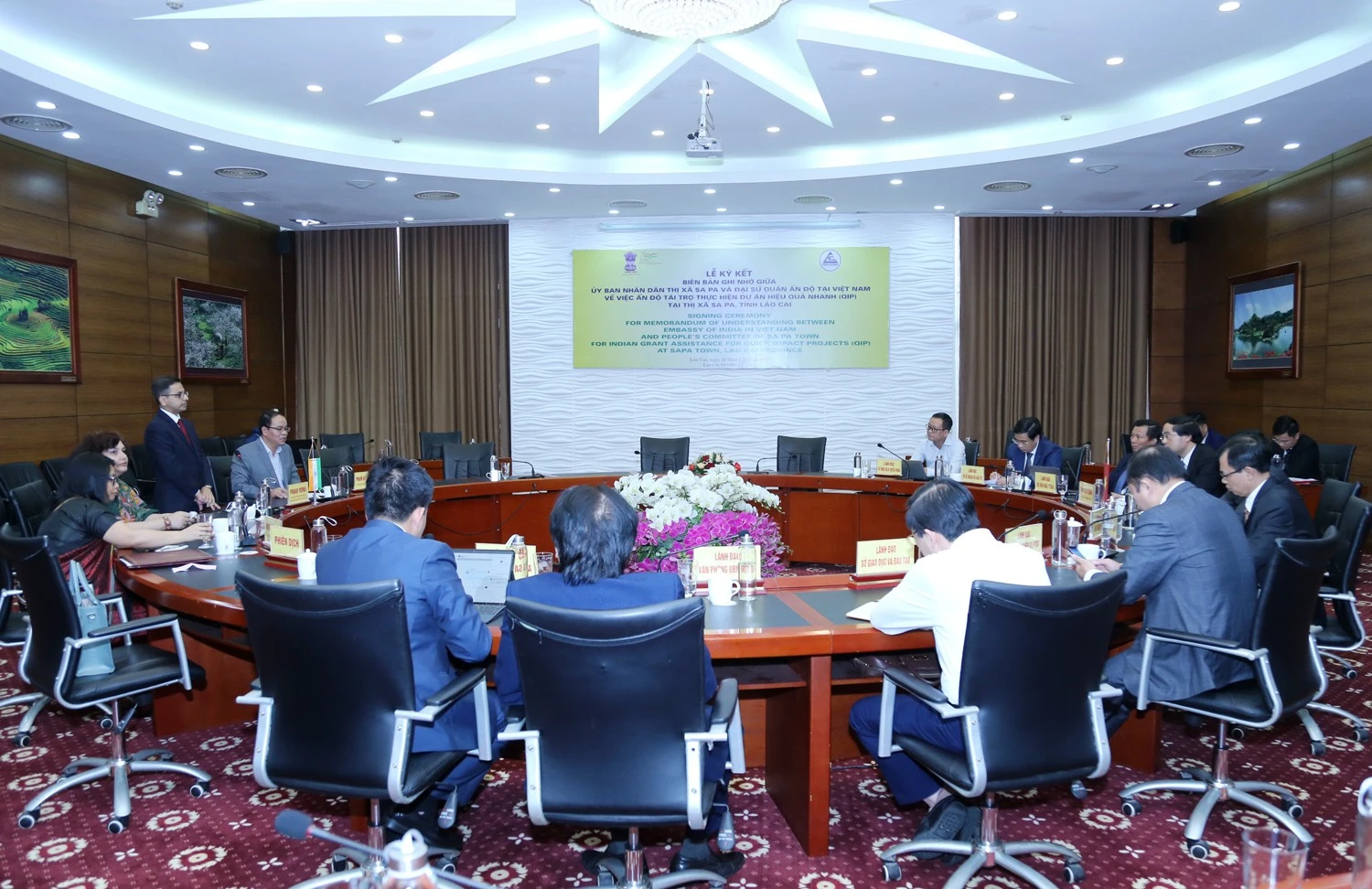 Đại sứ quán Ấn Độ tại Việt Nam mong muốn được phối hợp tổ chức Ngày quốc tế Yoga trên đỉnh Fansipan ảnh 1