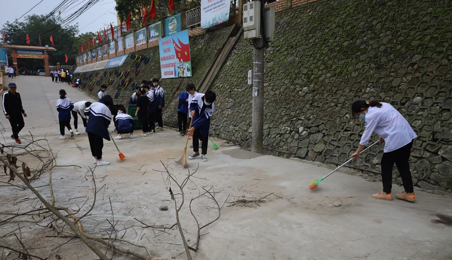 Bảo Thắng tổng vệ sinh môi trường toàn huyện ảnh 4