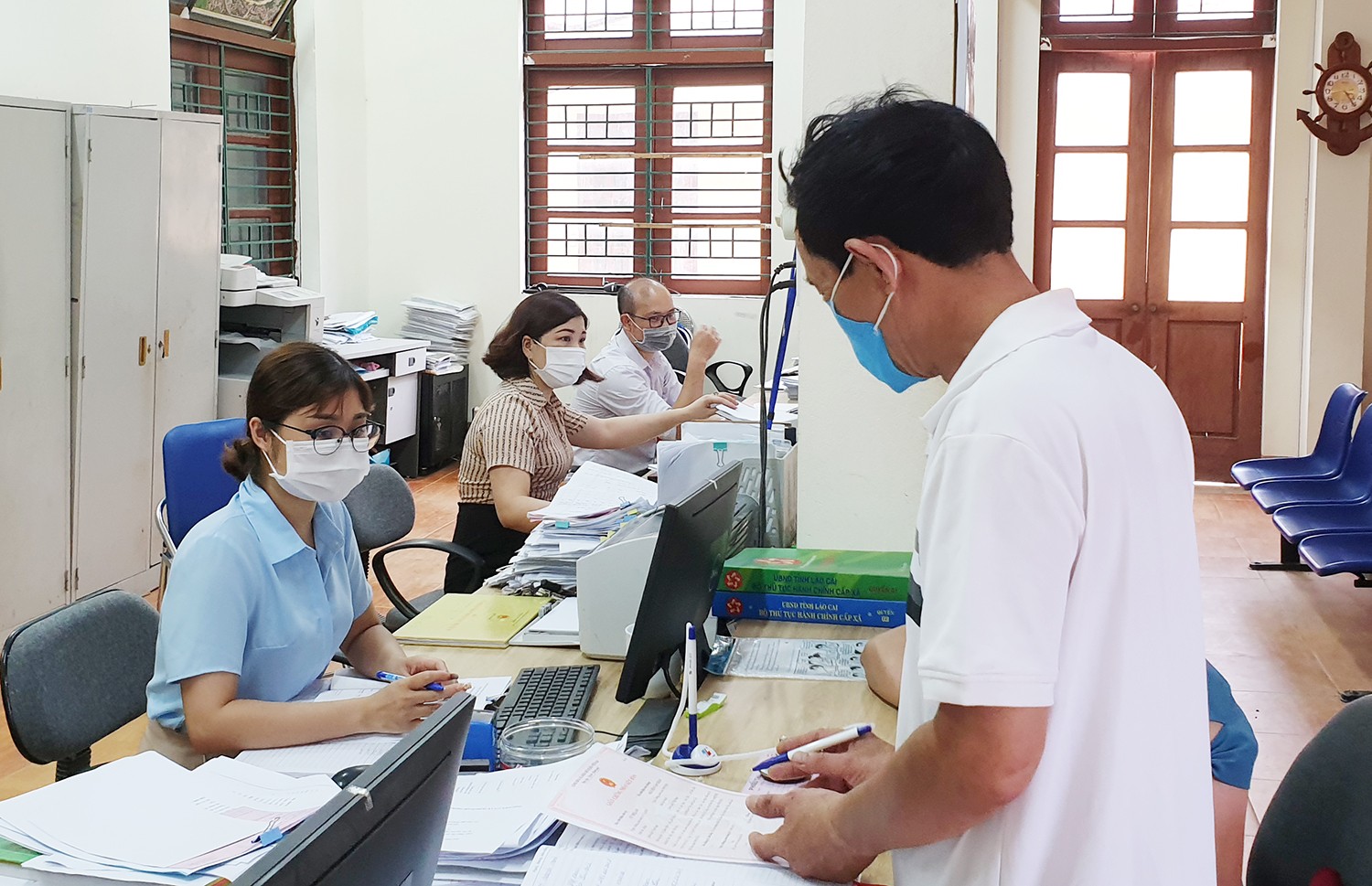 Bài 1: Nơi làm không hết việc ảnh 4