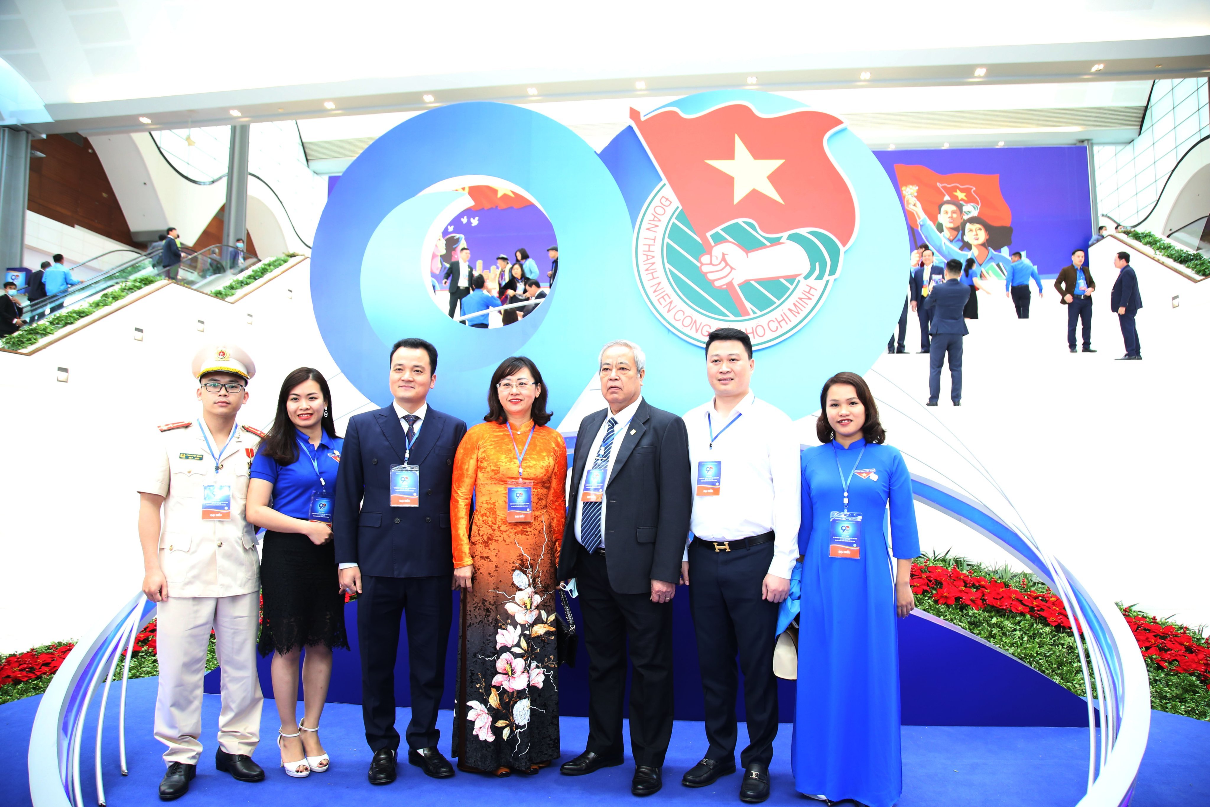 3 cán bộ đoàn tỉnh Lào Cai được nhận Giải thưởng Lý Tự Trọng năm 2021 ảnh 1