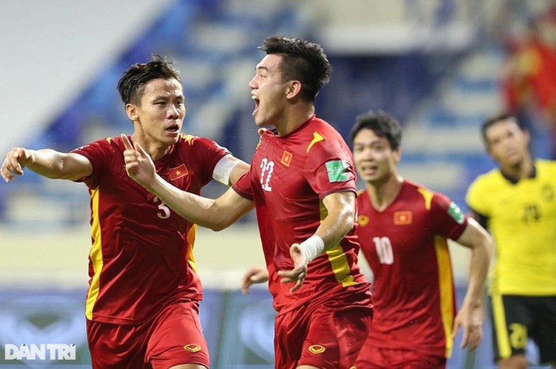 Đội tuyển Việt Nam đã tiến bộ rất nhiều trong những năm qua. Đội tuyển Việt Nam đã tiến bộ rất nhiều trong những năm qua.