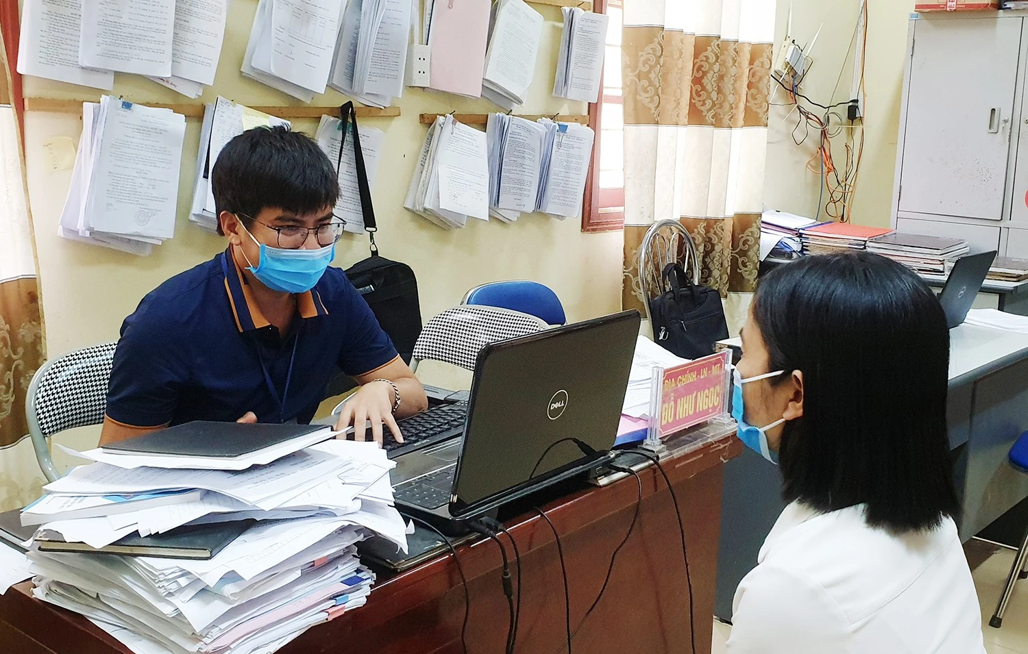 Bài 1: Nơi làm không hết việc ảnh 2 Bài 1: Nơi làm không hết việc ảnh 2