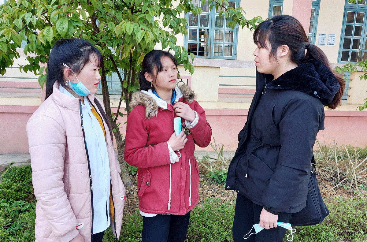 Bài 1: Dân vận khéo để “ kéo” học sinh ra lớp ảnh 2 Bài 1: Dân vận khéo để “ kéo” học sinh ra lớp ảnh 2