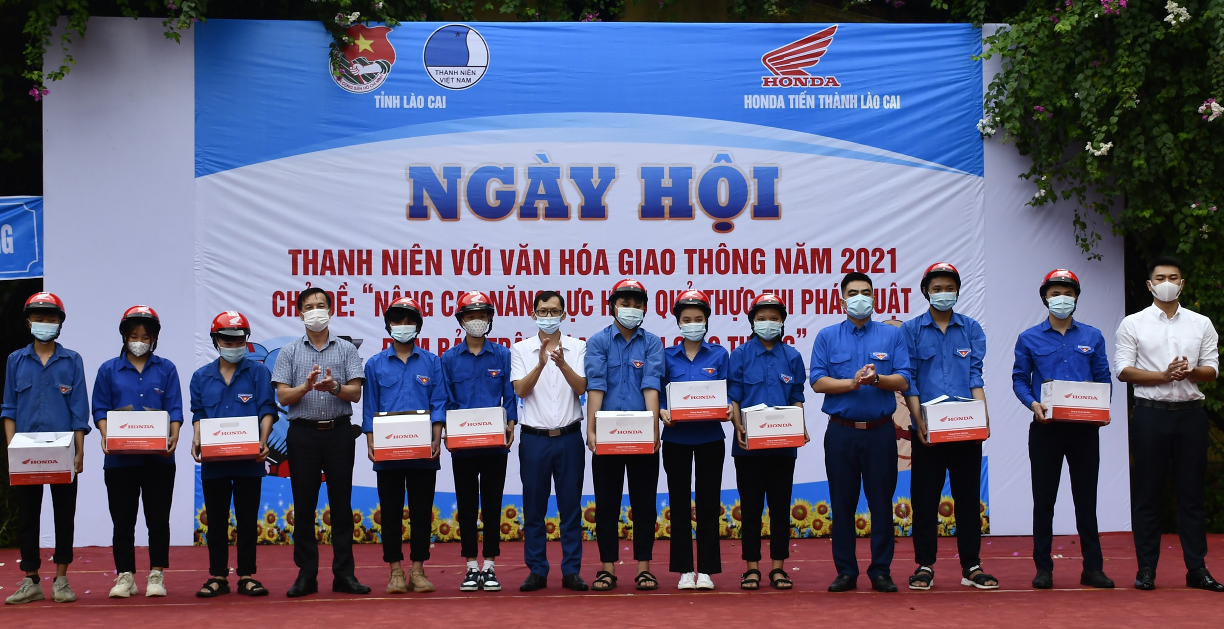 Sôi nổi Ngày hội thanh niên với văn hóa giao thông ảnh 2 Sôi nổi Ngày hội thanh niên với văn hóa giao thông ảnh 2