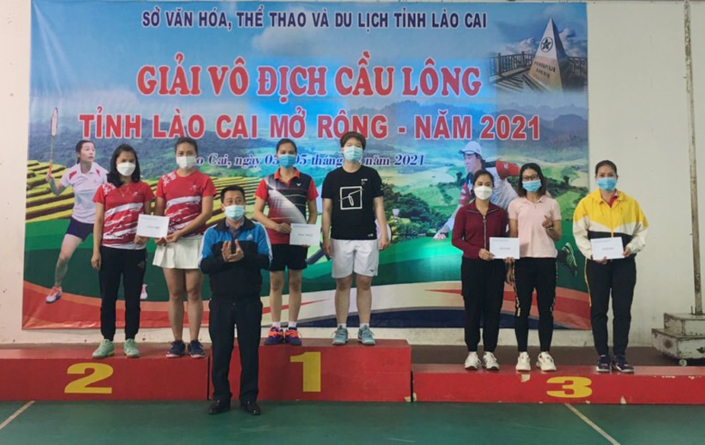 Bế mạc Giải Vô địch cầu lông tỉnh Lào Cai mở rộng năm 2021 ảnh 2