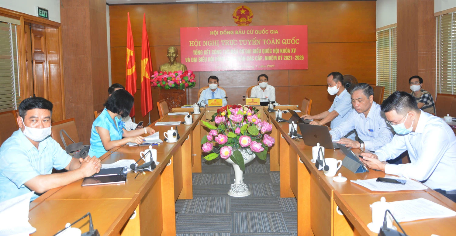 Quang cảnh hội nghị tại điểm cầu tỉnh Lào Cai.