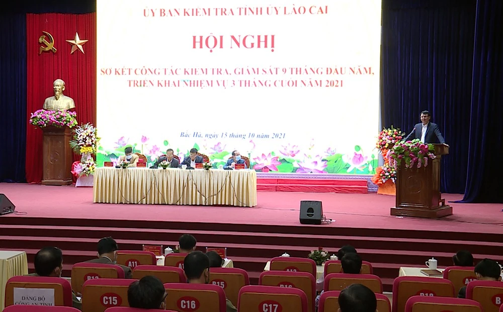 Quang cảnh hội nghị.