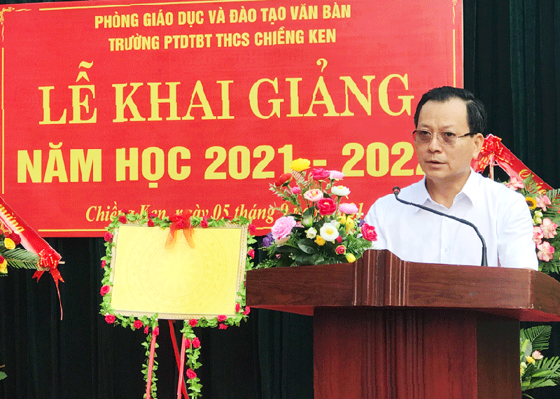 Lào Cai: Gần 228 nghìn học sinh dự Lễ khai giảng năm học mới ảnh 23 Lào Cai: Gần 228 nghìn học sinh dự Lễ khai giảng năm học mới ảnh 23