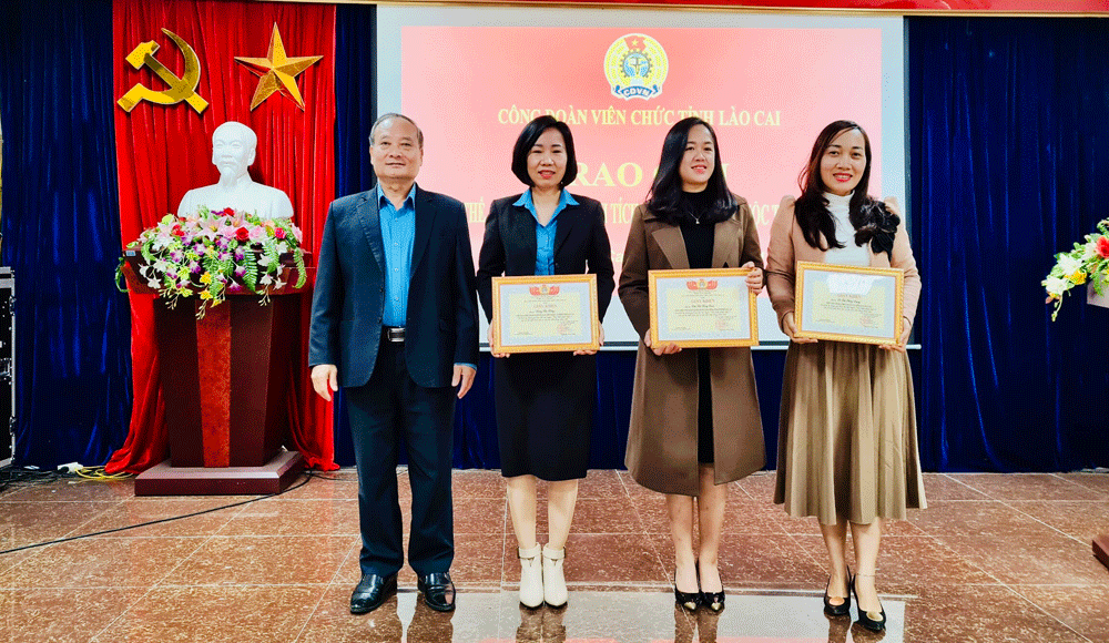 Công đoàn Viên chức tỉnh: Đối thoại với gần 100 cán bộ công đoàn ảnh 3