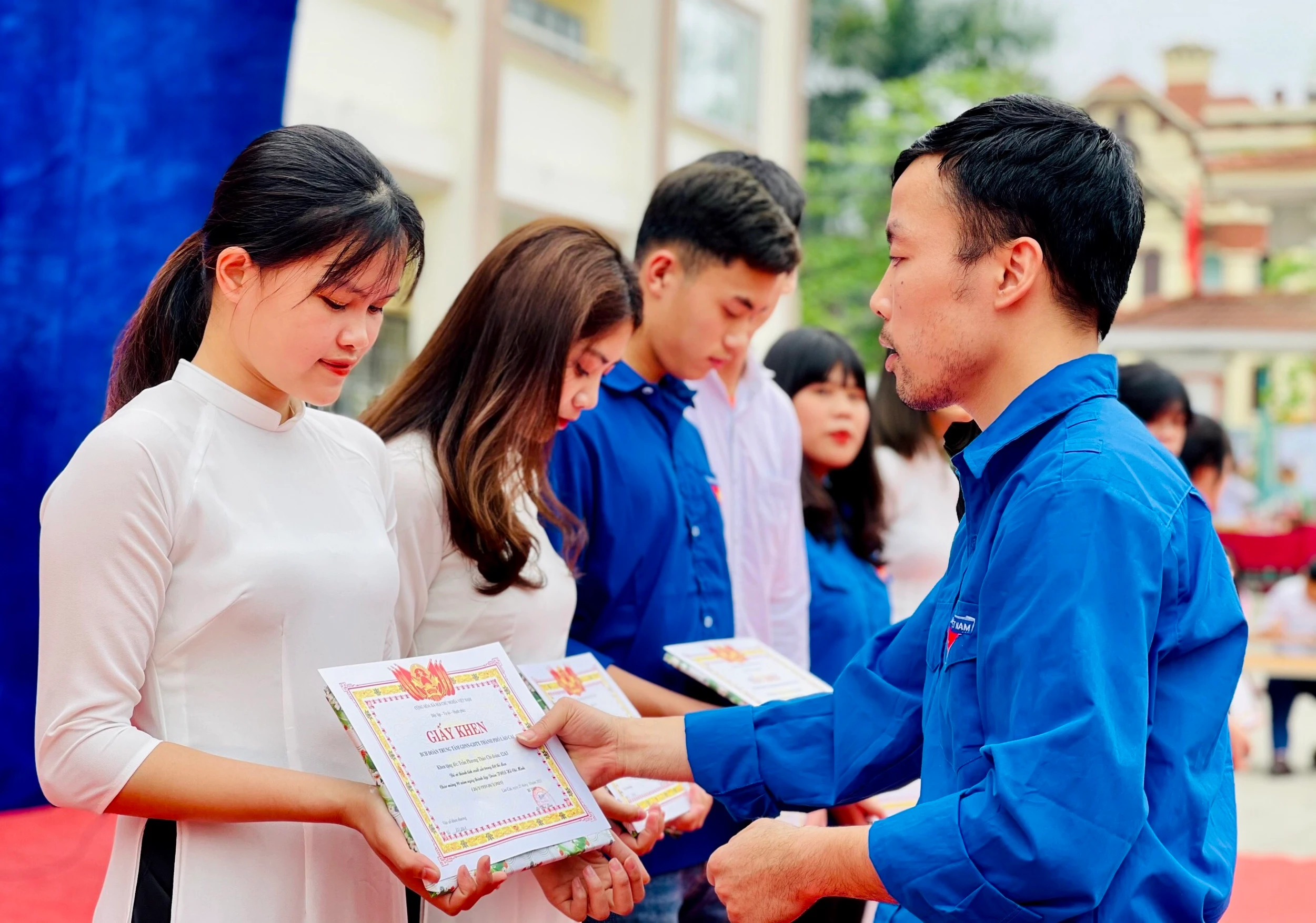 Sôi nổi các hoạt động chào mừng 90 năm Ngày thành lập Đoàn TNCS Hồ Chí Minh ảnh 14