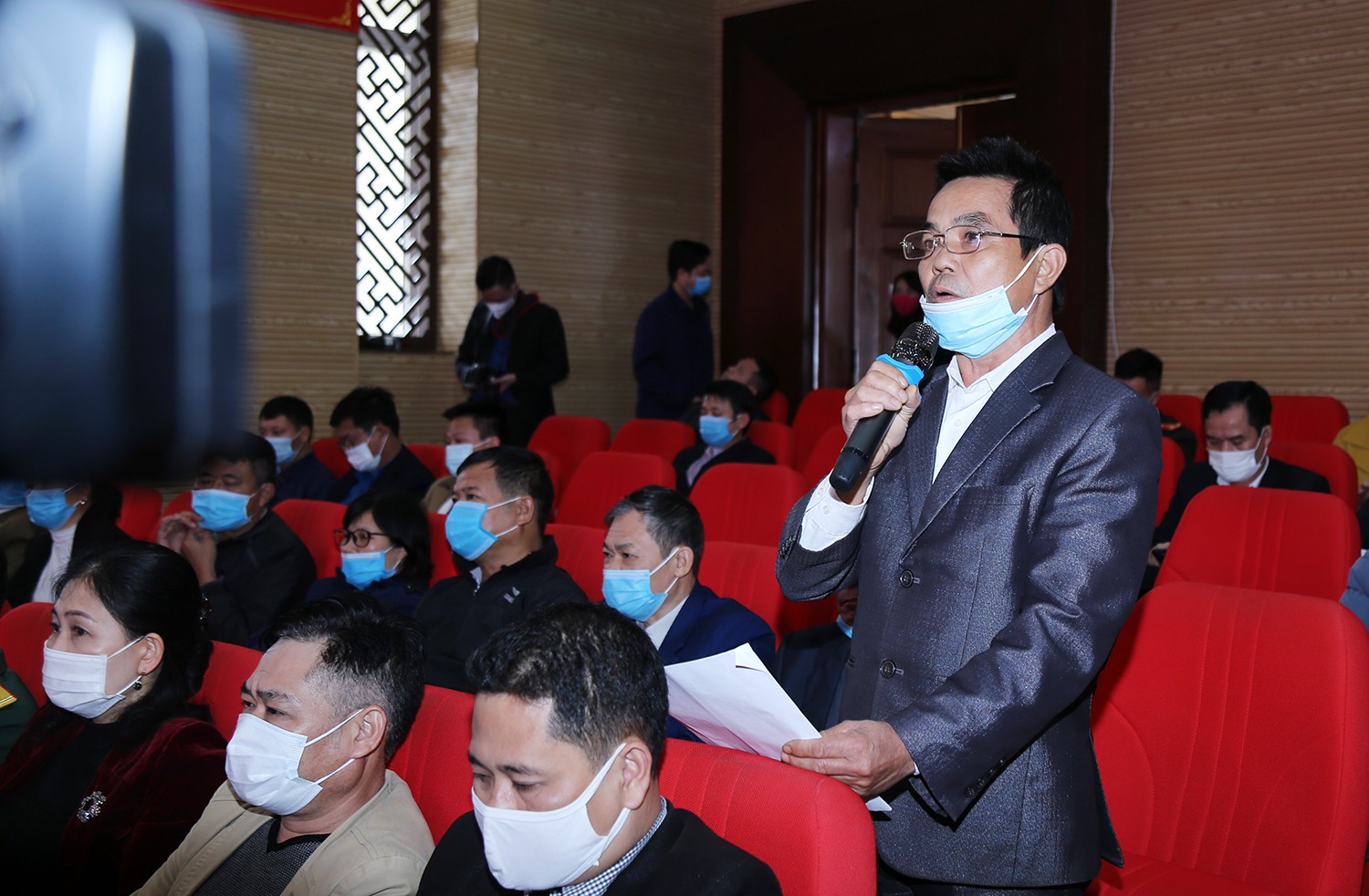 Đồng chí Trần Cẩm Tú, Ủy viên Bộ Chính trị, Bí thư Trung ương Đảng, Chủ nhiệm Ủy ban Kiểm tra Trung ương tiếp xúc cử tri huyện Bảo Thắng ảnh 5