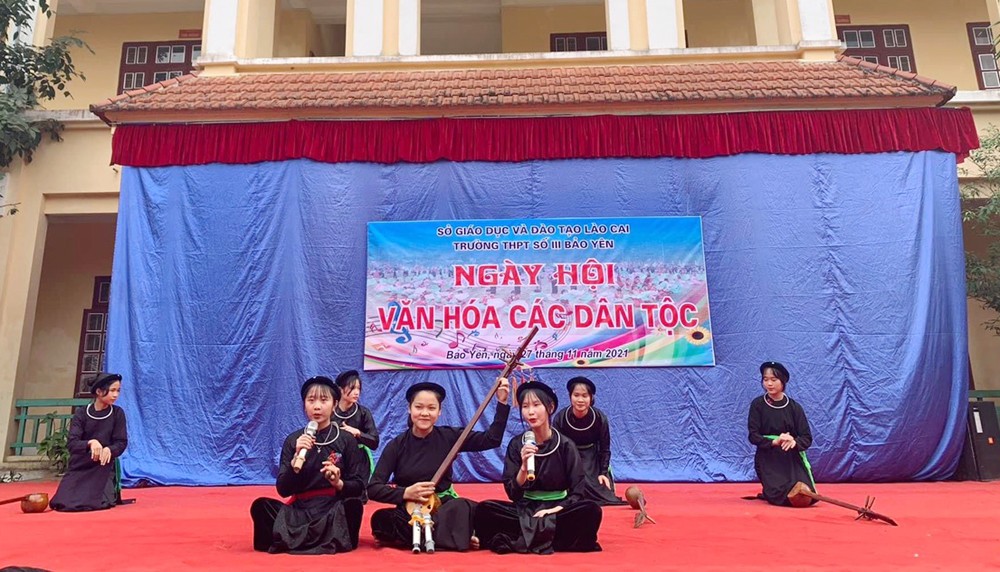 Trường THPT số 3 Bảo Yên: Sắc màu Ngày hội văn hóa các dân tộc ảnh 2