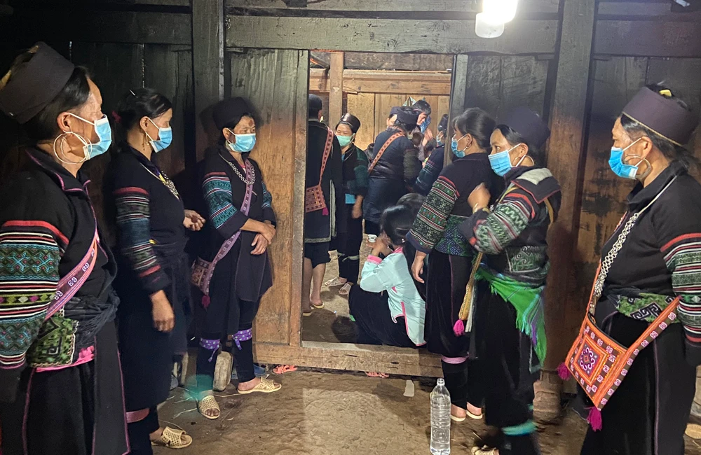 Phường Hàm Rồng cải tạo tập tục lạc hậu ảnh 2