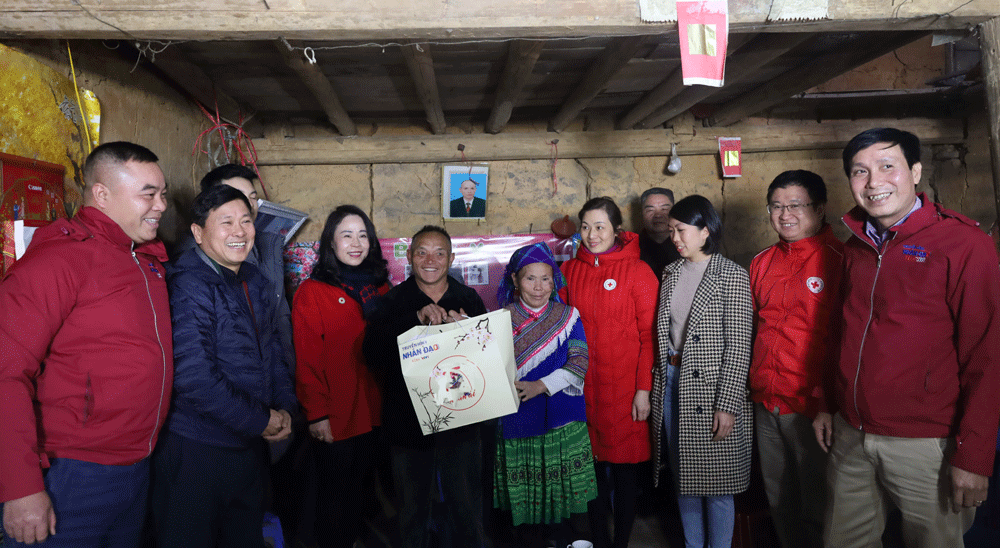 Nhiều hoạt động kỷ niệm ngày truyền thống của Hội Chữ thập đỏ Việt Nam ảnh 1 Nhiều hoạt động kỷ niệm ngày truyền thống của Hội Chữ thập đỏ Việt Nam ảnh 1