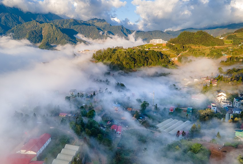 Sa Pa bồng bềnh trong mây trắng ảnh 6