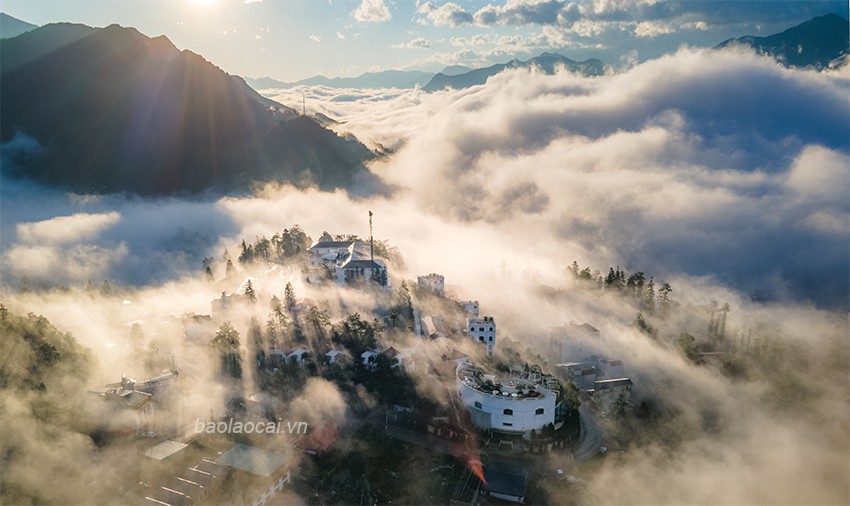 Sa Pa bồng bềnh trong mây trắng ảnh 3