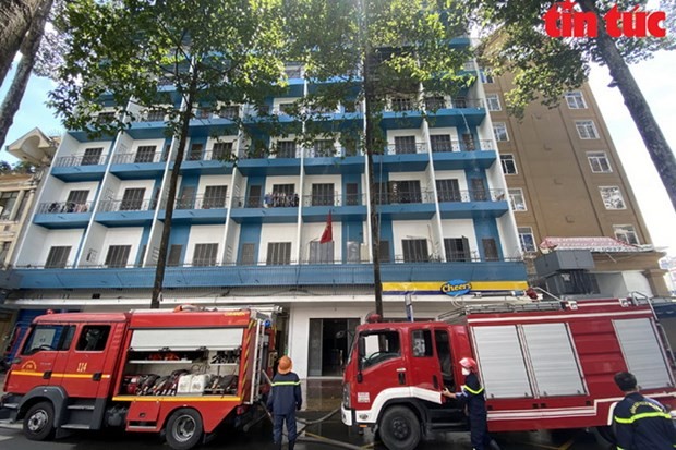 Cháy ở ký túc xá Đại học Kinh tế TP.HCM, hàng chục sinh viên tháo chạy ảnh 1 Cháy ở ký túc xá Đại học Kinh tế TP.HCM, hàng chục sinh viên tháo chạy ảnh 1