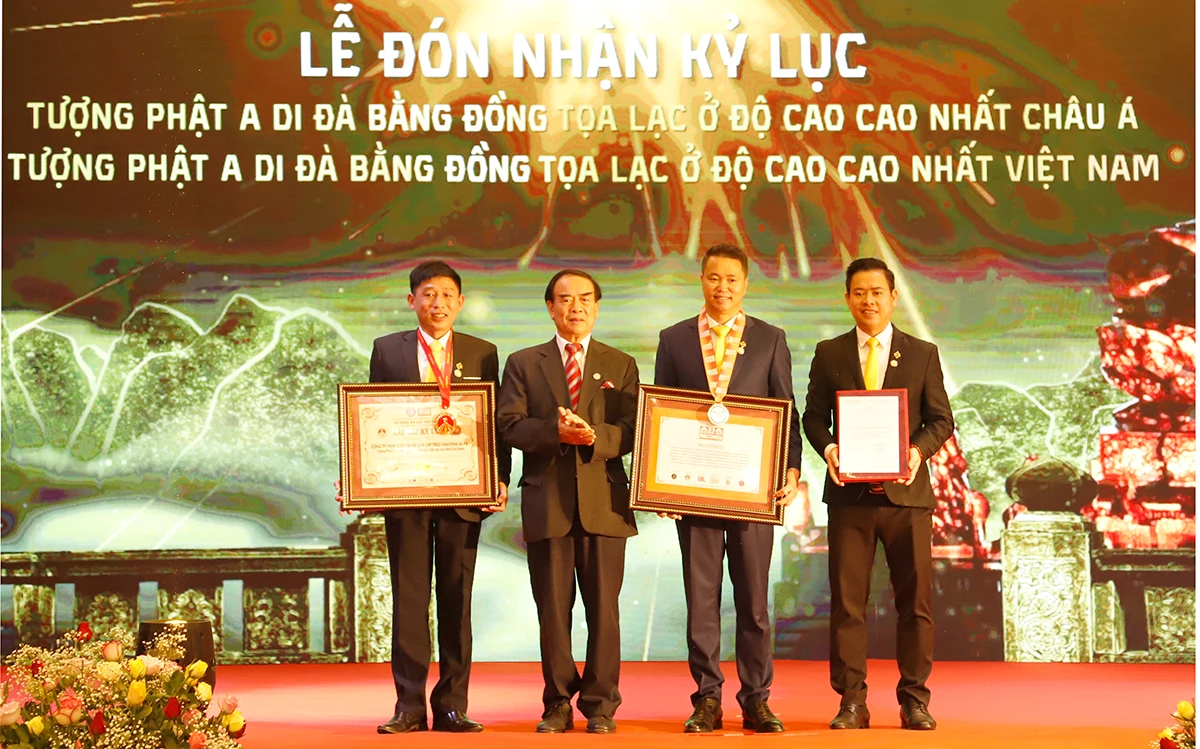 Kỷ niệm 5 năm khánh thành tuyến cáp treo Fansipan ảnh 5