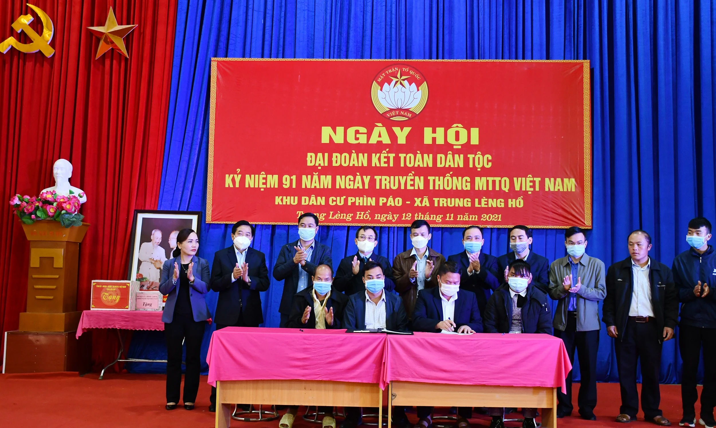 Trưởng Ban Tổ chức Tỉnh ủy Phạm Toàn Thắng dự Ngày hội đại đoàn kết tại xã Trung Lèng Hồ ảnh 5