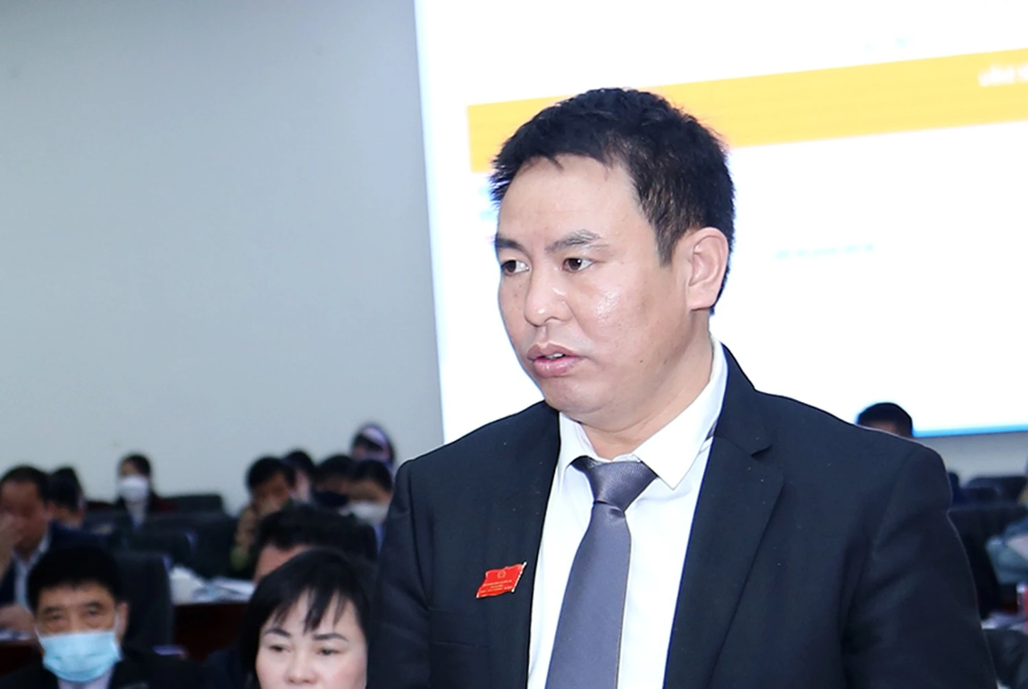 Đại biểu Trẩn Văn Kình.