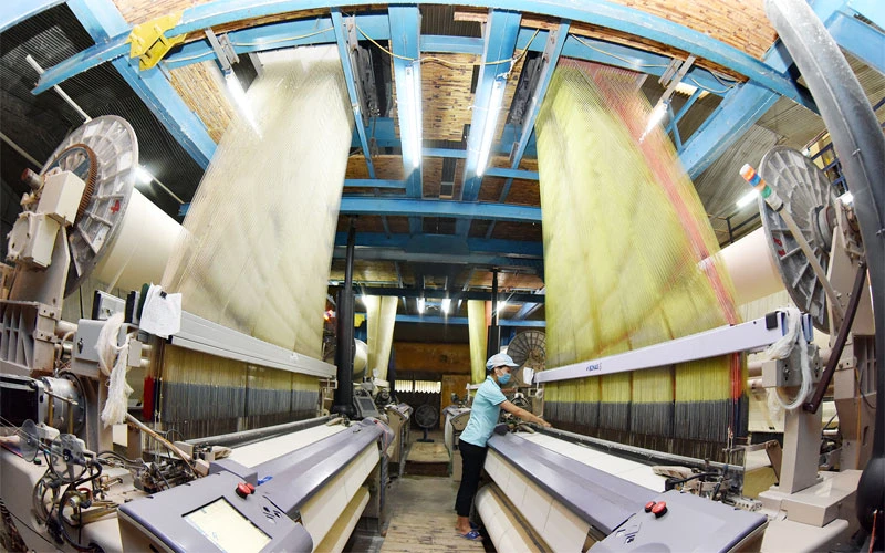 Sát cánh cùng doanh nghiệp vượt qua khó khăn do dịch bệnh ảnh 1